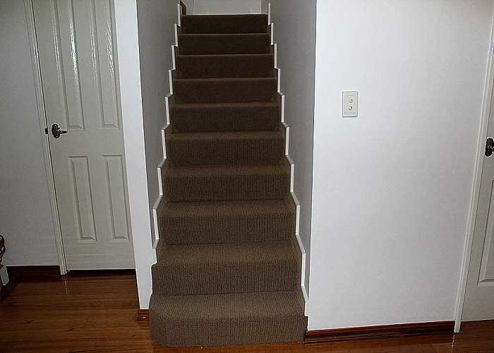 skirting-boards-on-staircase