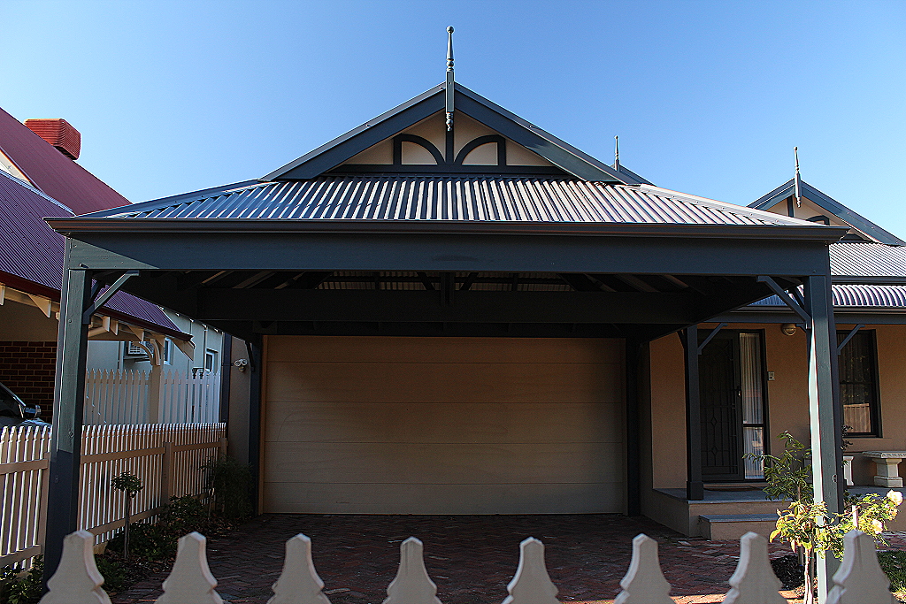 Double timber Carport with Colorbond Dutch gable roof 